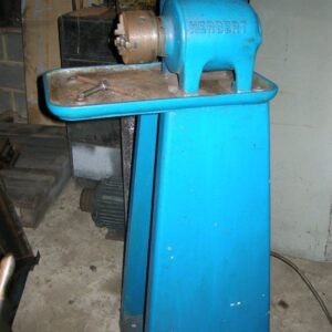 Herbert polishing lathe with 6" 3 jaw chuck