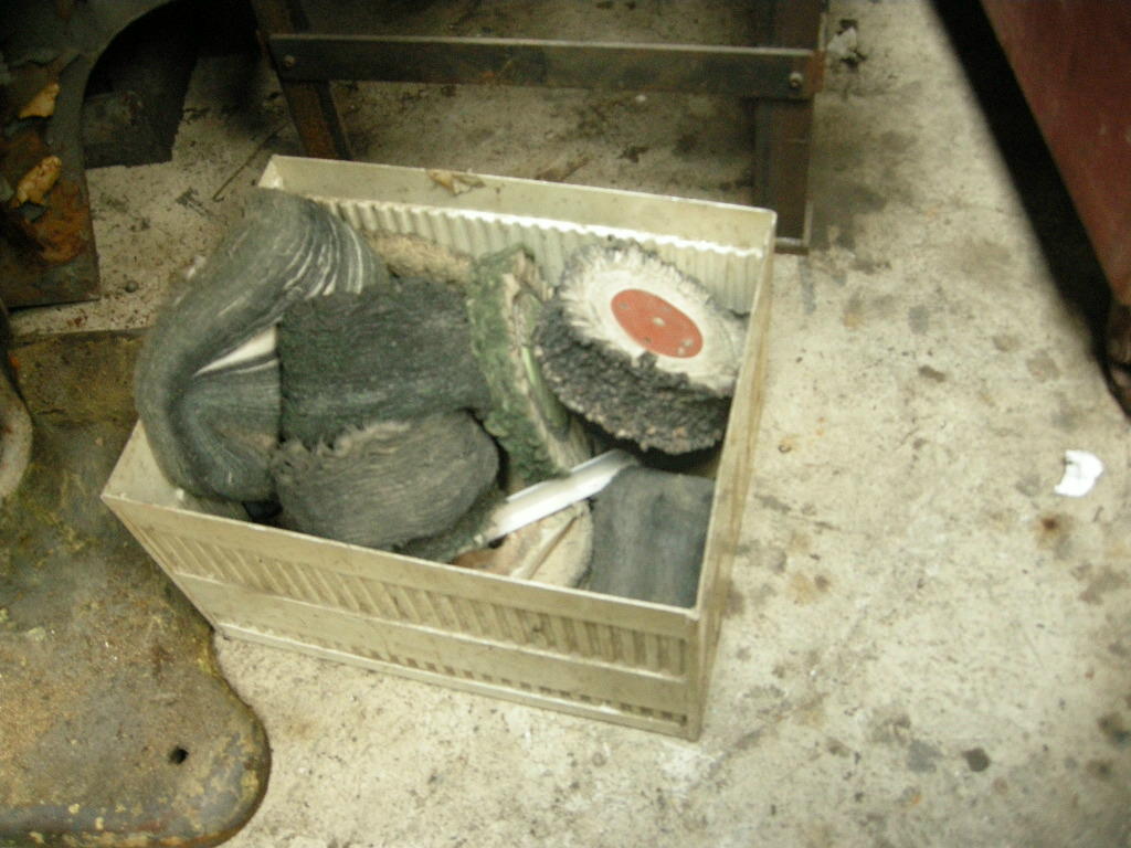Canning Type Polisher - Image 4